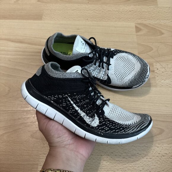 Nike Free Flyknit Women's Size 7Running Shoes Black White